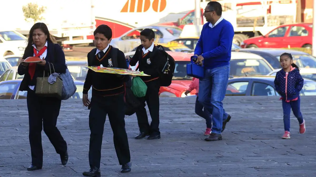 ¿Cuándo inicia el horario de invierno escolar en Puebla?