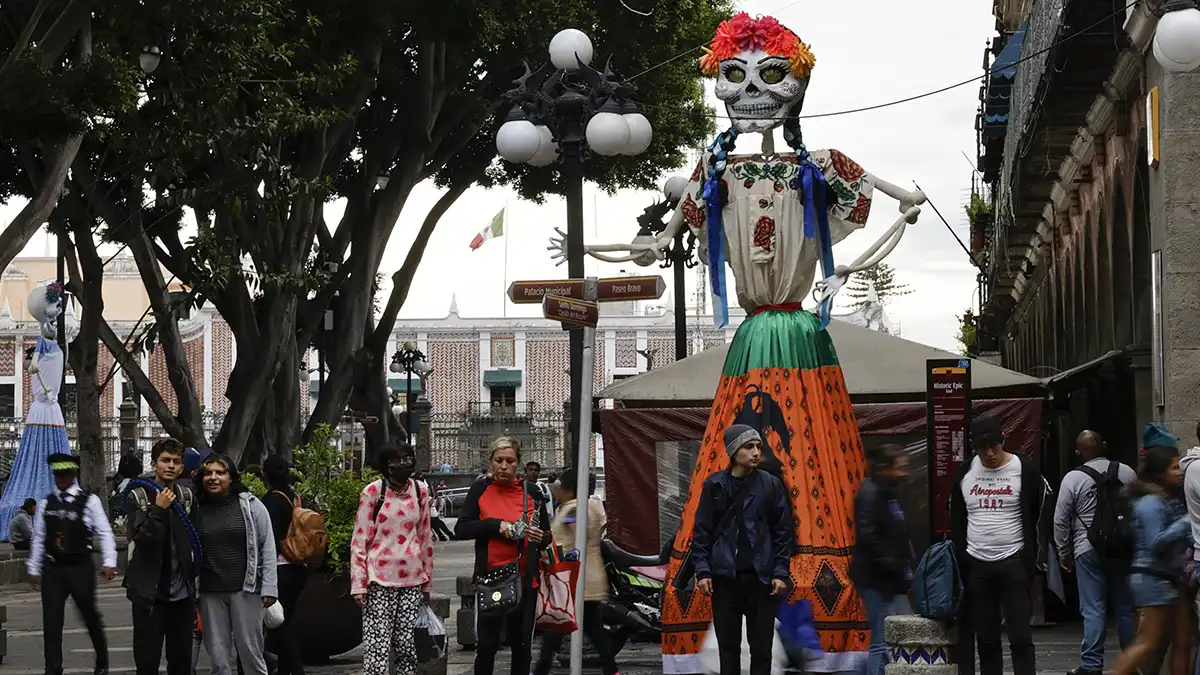 Alcalde de Puebla presenta el festival “La Muerte Es Un Sueño” 2024