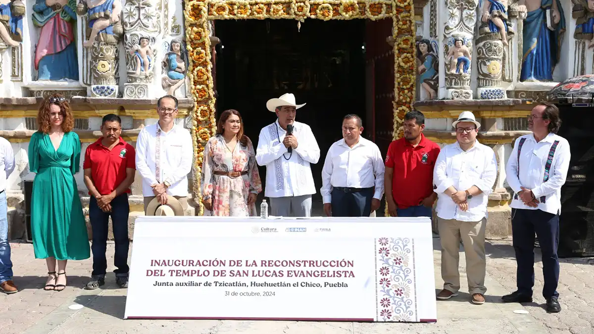 En Huehuetlán El Chico, Sergio Salomón entregó rehabilitación de del Templo de San Lucas Evangelista