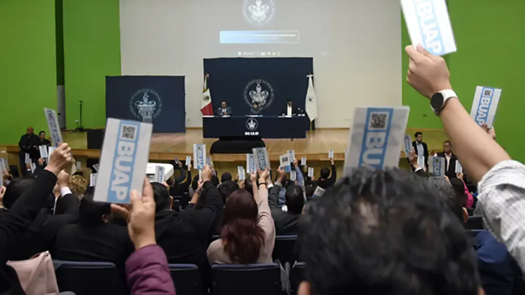 Consejo Universitario de la BUAP aprobó informe de la rectora María Lilia Cedillo