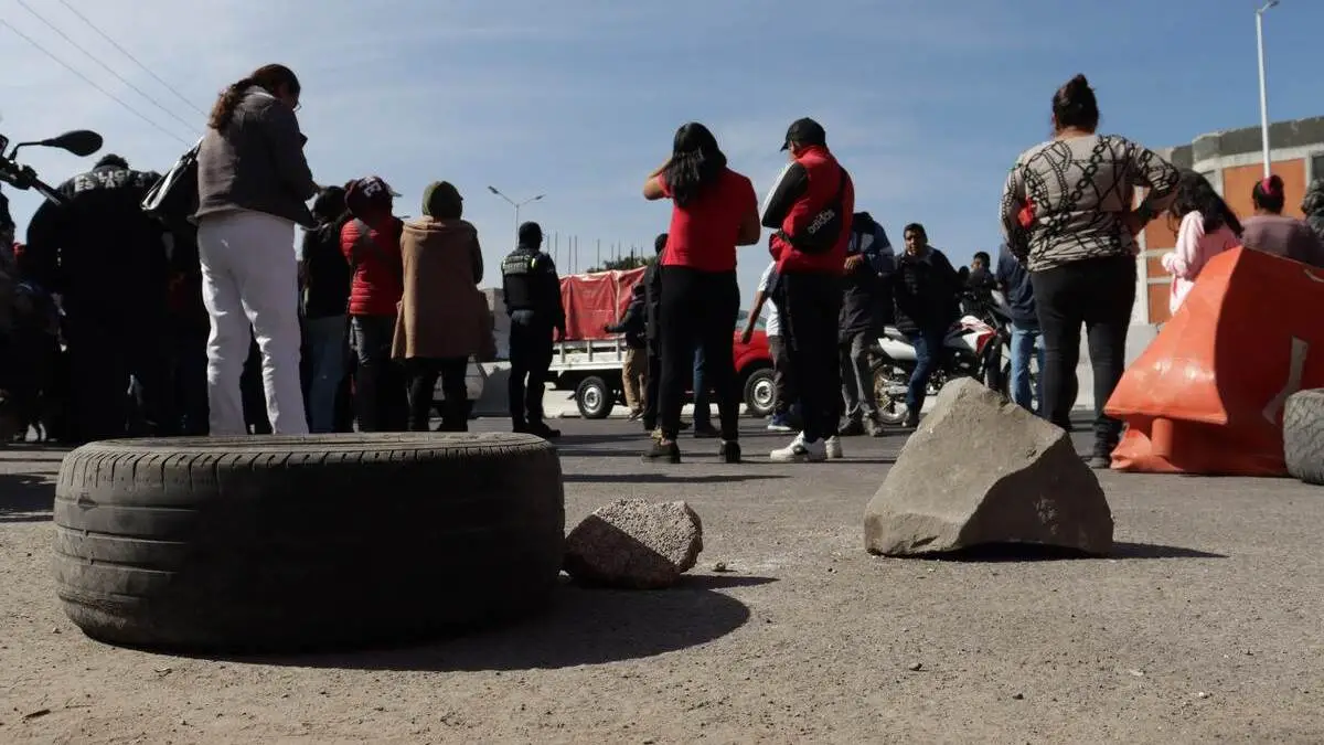 Cerraron la Vía Corta a Santa Ana para exigir un puente peatonal