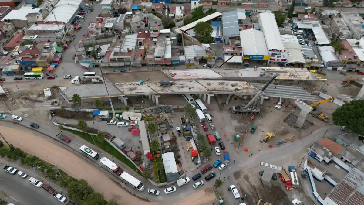 Toma aérea del Distribuidor ubicado en el Entronque de Amalucan.