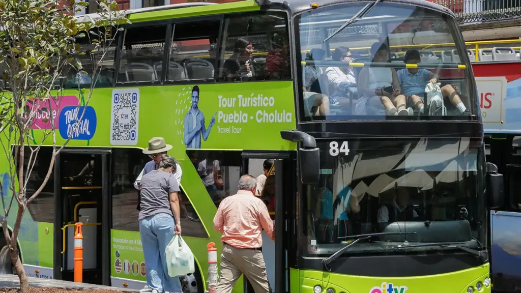 Turibuses ampliarán recorrido a La Estrella de Puebla y Parque Sendela