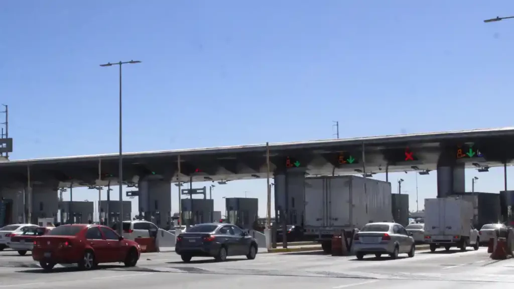 Caseta de la autopista México-Puebla.