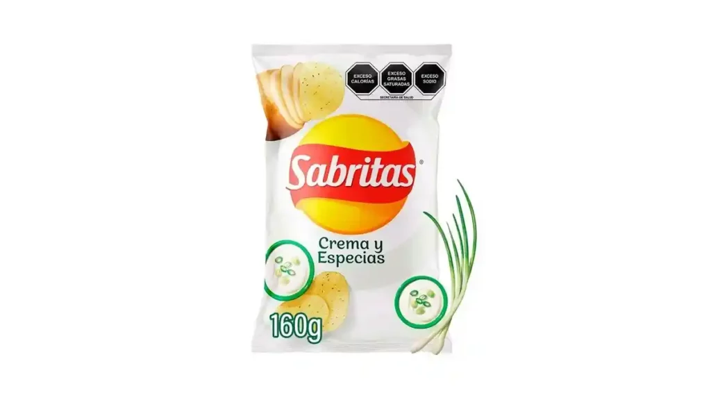 Papas sabor crema y especias de la familia PepsiCo.