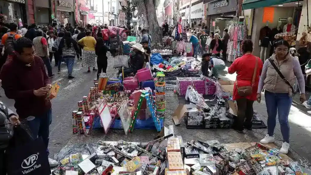 Quebraron 20 restaurantes por ambulantes en el centro de Puebla: Canirac