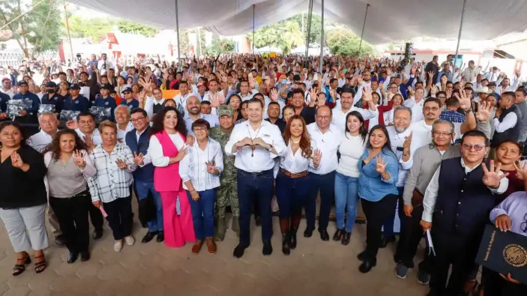 Armenta anuncia "Casas Violeta" para apoyar a mujeres violentadas