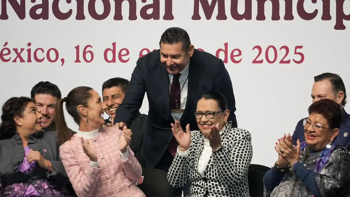 Armenta celebra encuentro de Claudia Sheinbaum con alcaldes de todo México